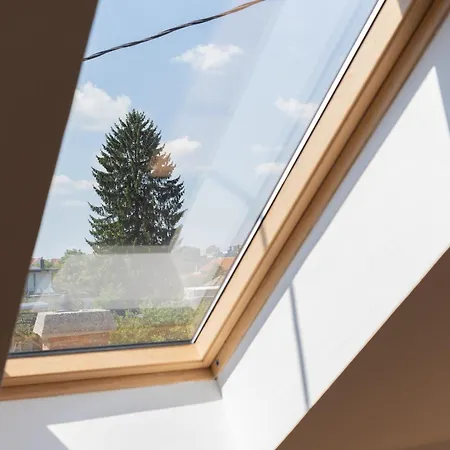 Big Duplex Terrace Free Parking Center *