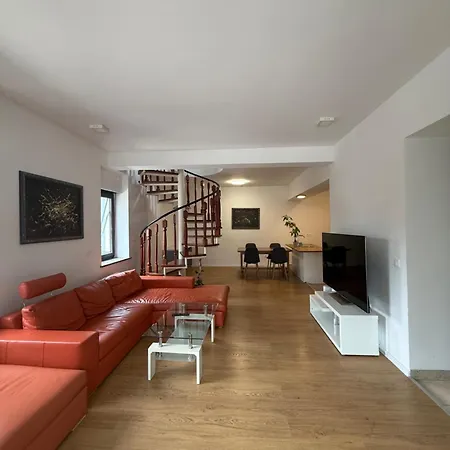Apartma Big Duplex Terrace Free Parking Center *