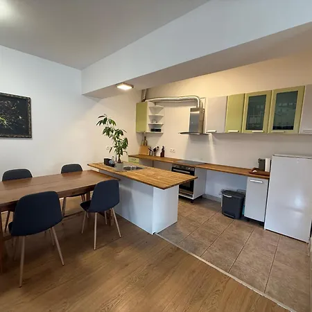 Apartma Big Duplex Terrace Free Parking Center *
