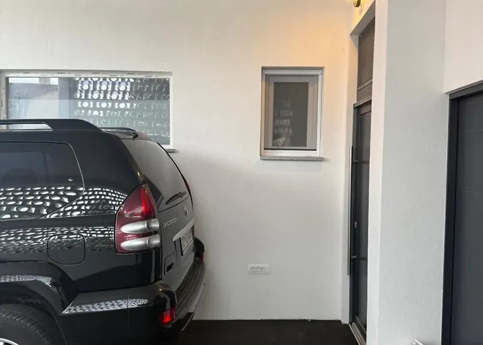 Big Duplex Terrace Free Parking Center アパート リュブリャナ